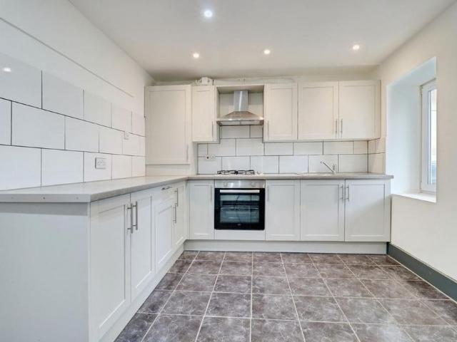 Apartment for rent in Kursaal Estate, Alton Barnes