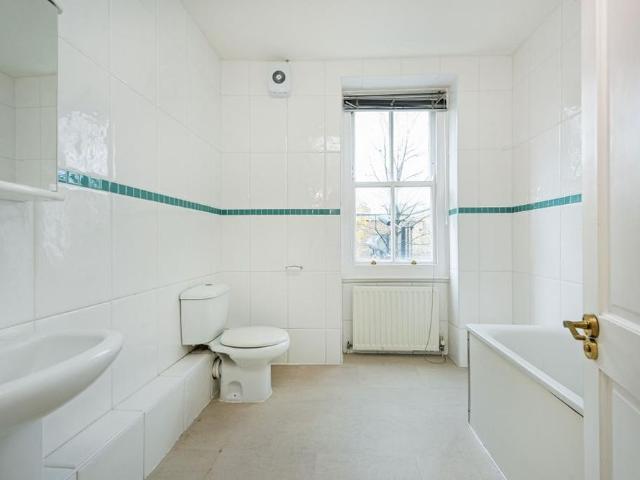 Apartment for rent in Bayswater, Isle Of Man