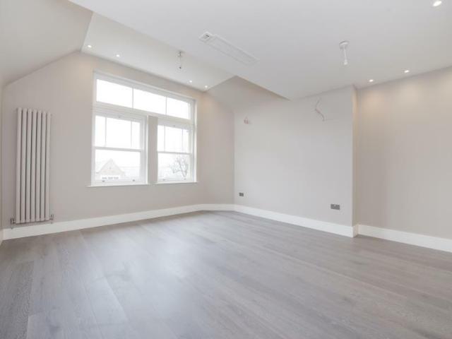Flat for rent in South Hampstead, Isle Of Man
