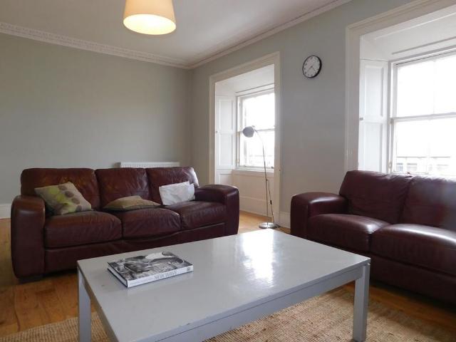 Apartment for rent in Silvermills, New Town