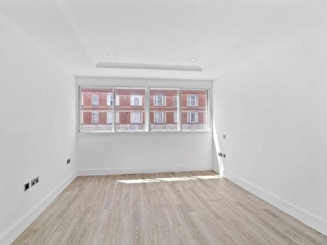 Apartment for rent in Westbourne Green, Greater London