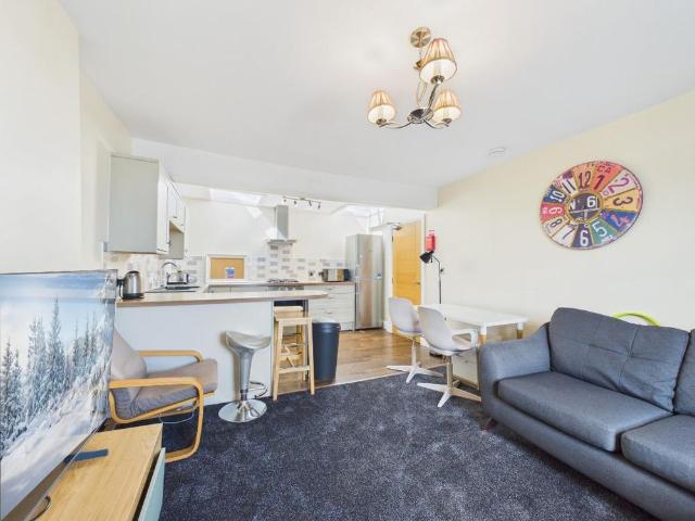 Apartment for rent in Broughton, Scotland