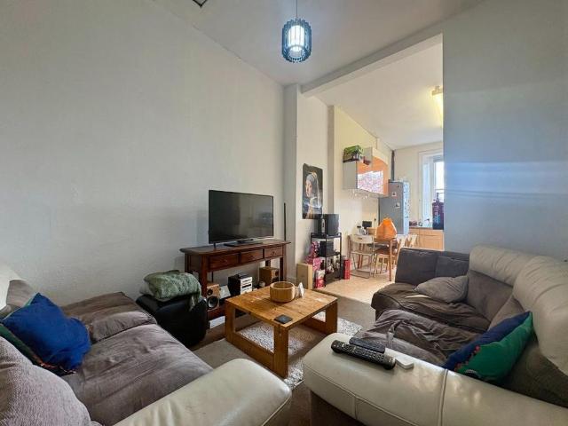 Apartment for rent in Merchiston, Scotland