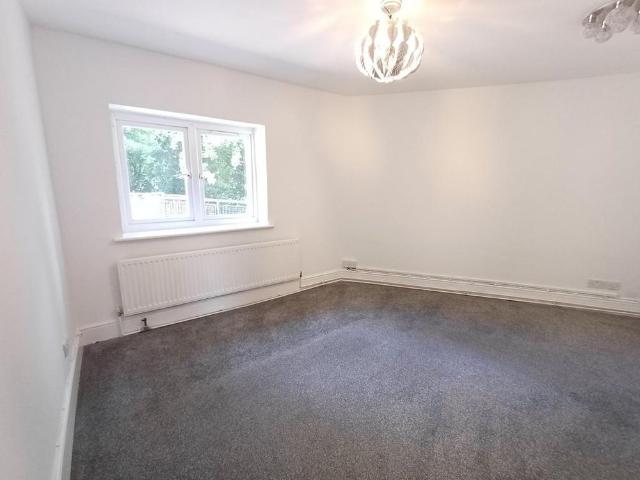Apartment for rent in St. Stephen's, The Bridge