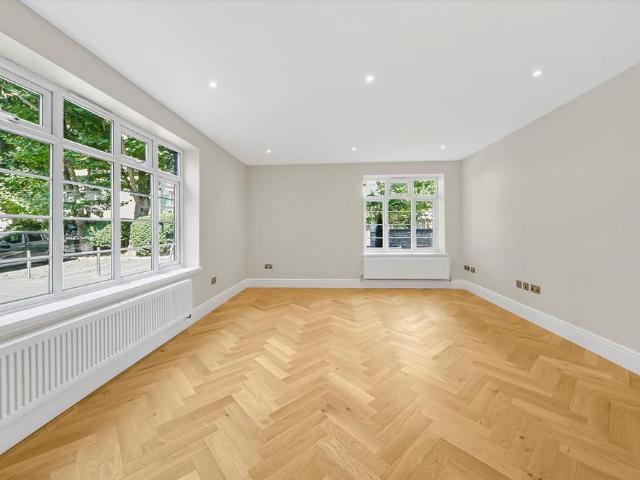 Apartment for rent in Maida Vale, Greater London