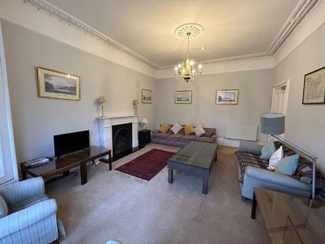 Apartment for rent in Mayfield, Newington