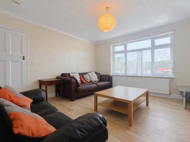 Apartment for rent in London Borough of Hounslow, Spring Grove