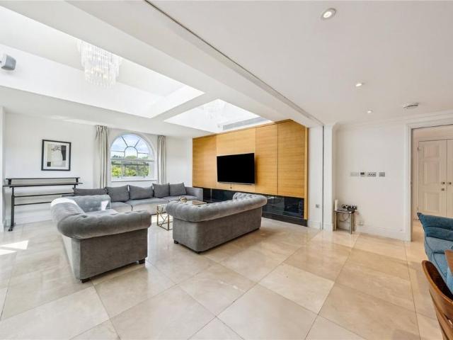 Apartment for rent in City of Westminster, Greater London