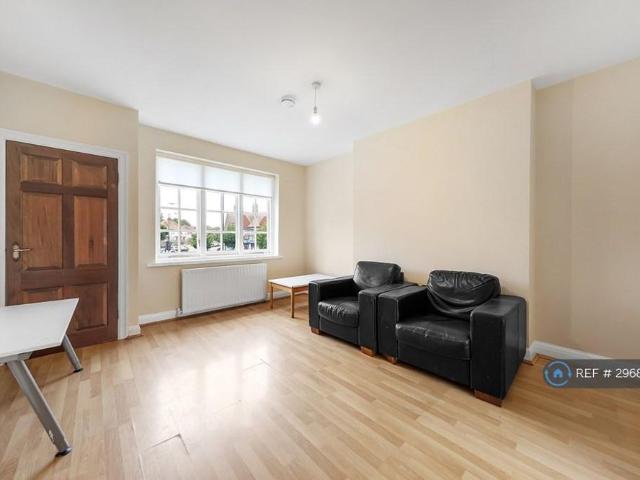 Apartment for rent in London Borough of Ealing, Greater London