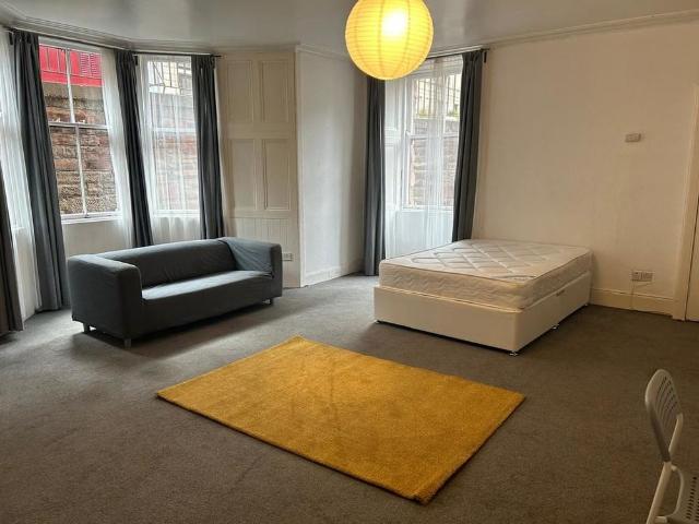 Apartment for rent in Hillhead, Scotland