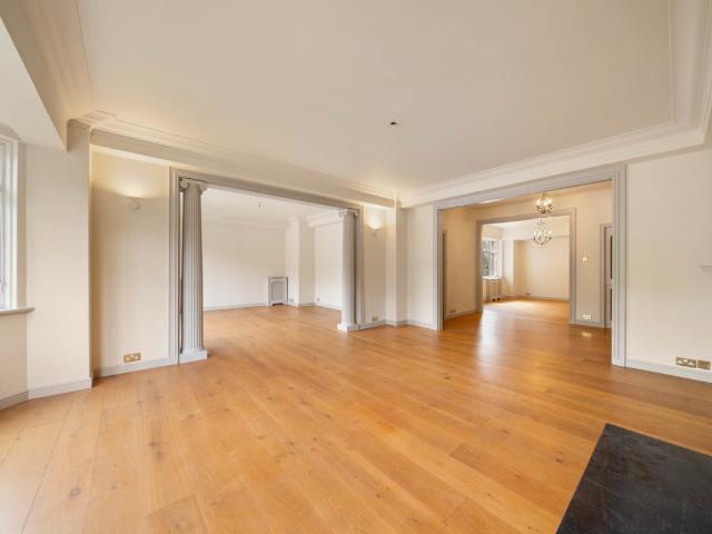 Apartment for rent in Knightsbridge, Greater London