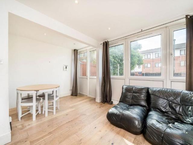 Apartment for rent in Rotherhithe, Greater London