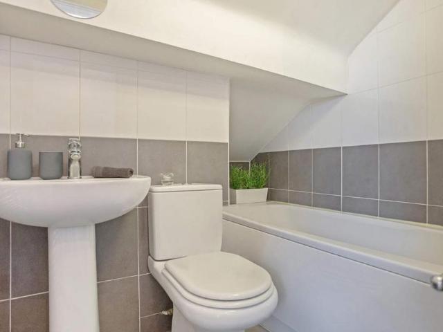 Apartment for rent in Hyde Park, West Yorkshire