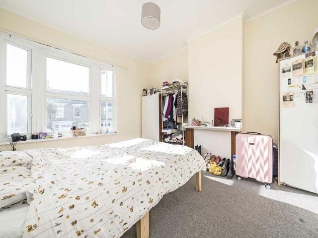 Apartment for rent in Royal Borough of Kingston upon Thames, Greater London