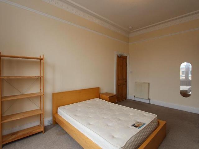 Apartment for rent in Marchmont, Scotland