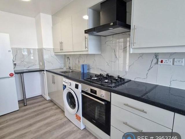 Flat for rent in Shepherd's Bush, Greater London