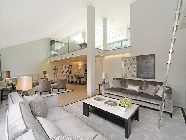 Apartment for rent in Royal Borough of Kensington and Chelsea, Greater London