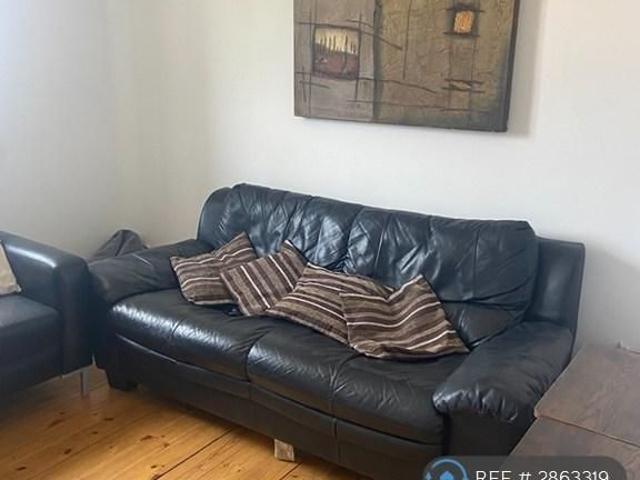 Apartment for rent in Lenton Abbey, Haddon