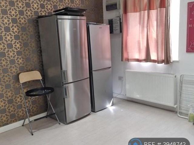 Flat for rent in Limehouse, Greater London