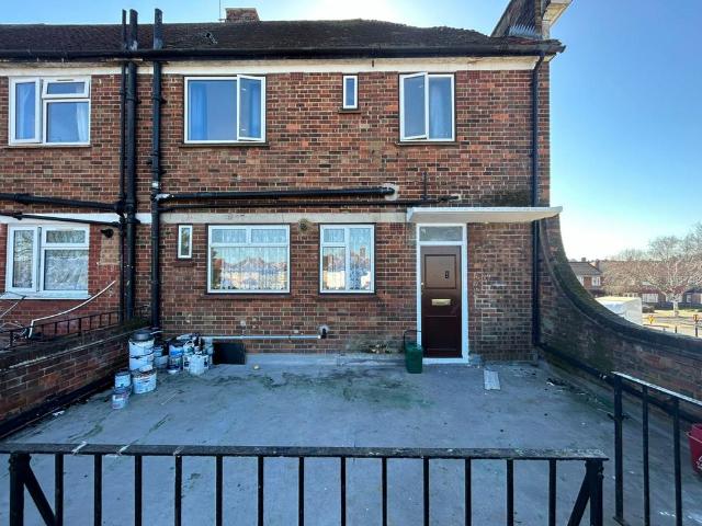 Flat for rent in Greater London