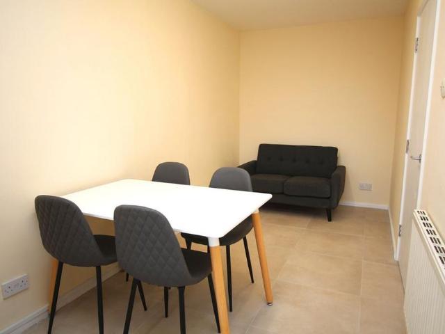 Apartment for rent in Surbiton, Greater London