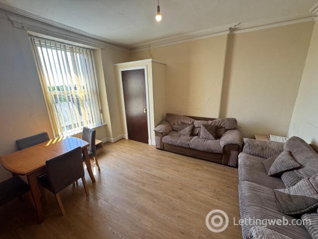 Apartment for rent in Law, Scotland