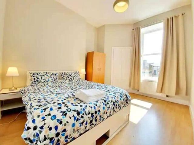 Apartment for rent in Cranstonhill, Scotland