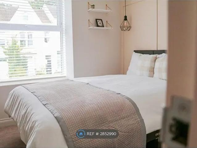 Apartment for rent in Brynmill, Swansea