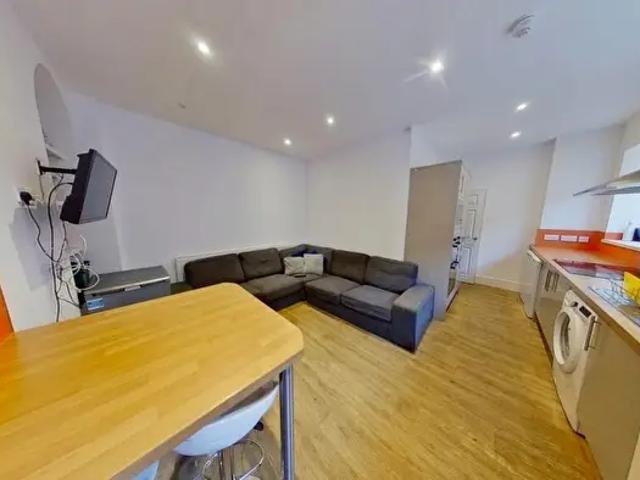 Apartment for rent in The Meadows, Haddon