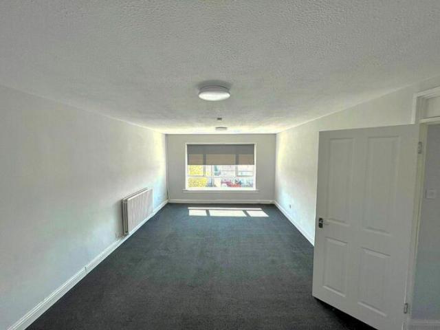 Apartment for rent in Lightburn, Scotland