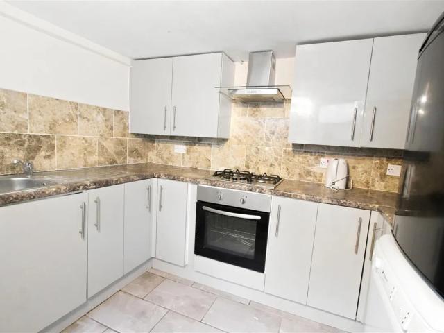 Apartment for rent in Leyton, Greater London