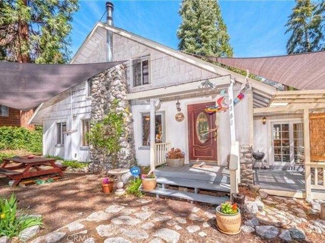 House for sale in Forest Falls