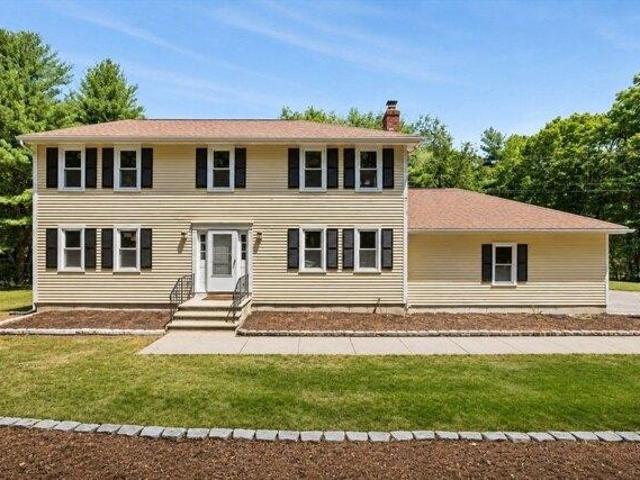 House for sale in Foxboro, Massachusetts