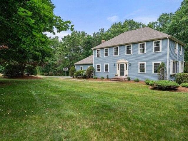 House for sale in Foxboro, Massachusetts