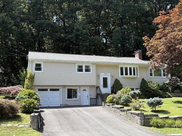 House for sale in Framingham Center, Framingham