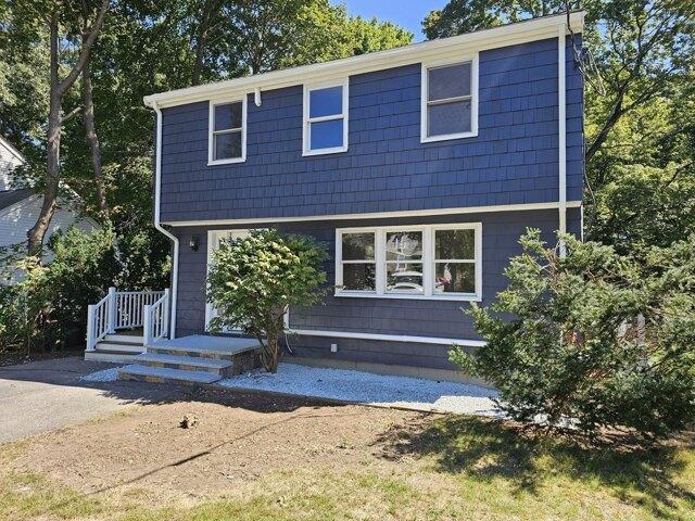 House for sale in Framingham, Middlesex County