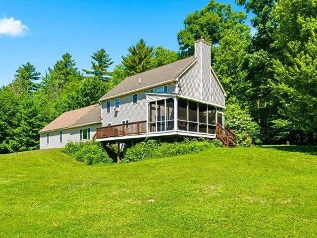 House for sale in New Hampshire