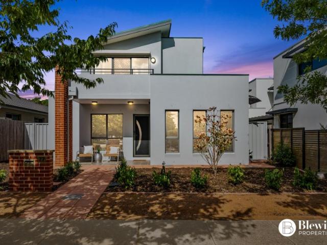 House for sale in Franklin, Australian Capital Territory