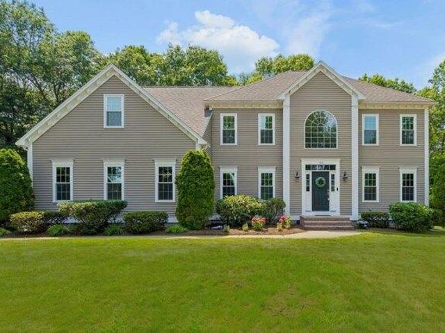 House for sale in Franklin, Massachusetts