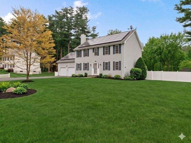 House for sale in Franklin, Massachusetts