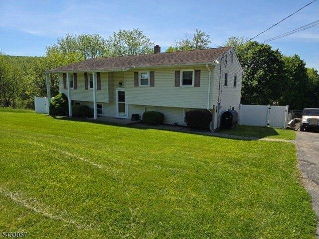 House for sale in Franklin, New Jersey