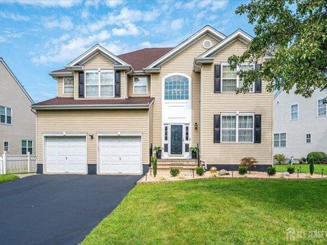 House for sale in Kendall Park, New Jersey