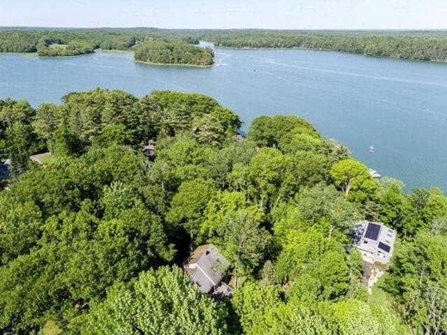 House for sale in Freeport, Maine