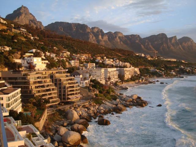 Apartment for rent in Clifton, Cape Town