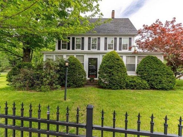 House for sale in New Hampshire