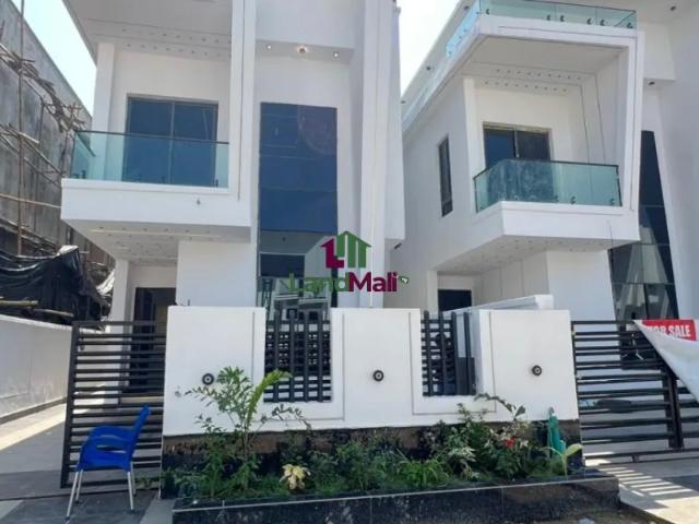 Property for sale in Eti Osa, Abuja