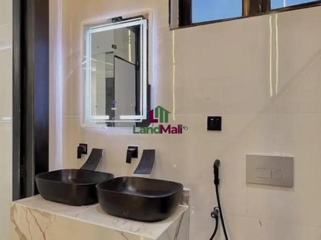 Property for sale in Victoria Island, Itirin