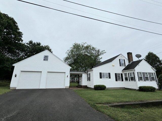 House for sale in Gardner, Massachusetts