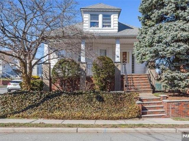 House for sale in Garfield, New Jersey
