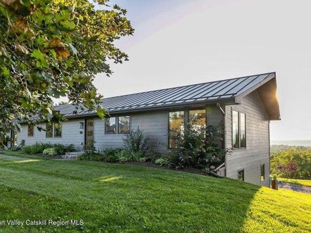 House for sale in Germantown, New York